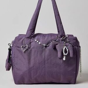 BAGGU Limited Edition Violet Small Cloud Tote - Urban Outfitters drop